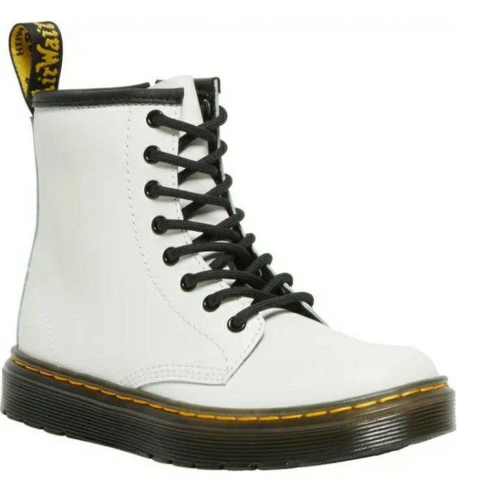 White Airwave Dr. Martens
